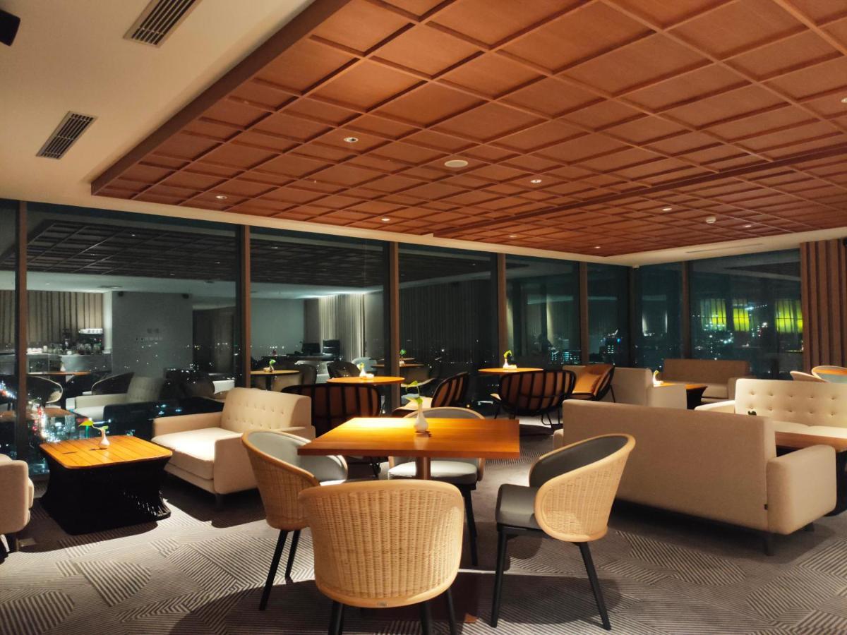 Ra Suites Simatupang Jakarta Exteriör bild