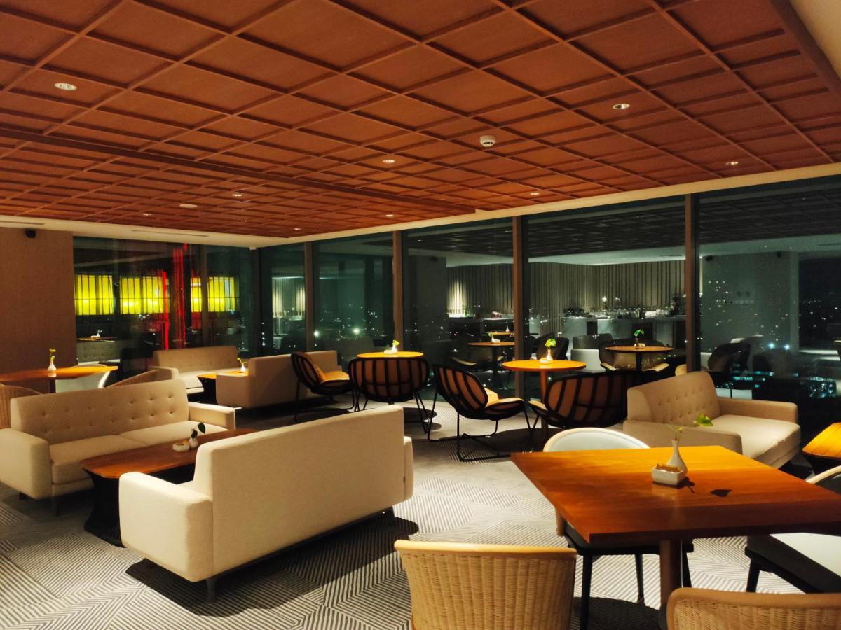Ra Suites Simatupang Jakarta Exteriör bild